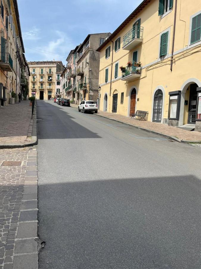 Appartamentino Di Corso Umberto Ronciglione  Extérieur photo